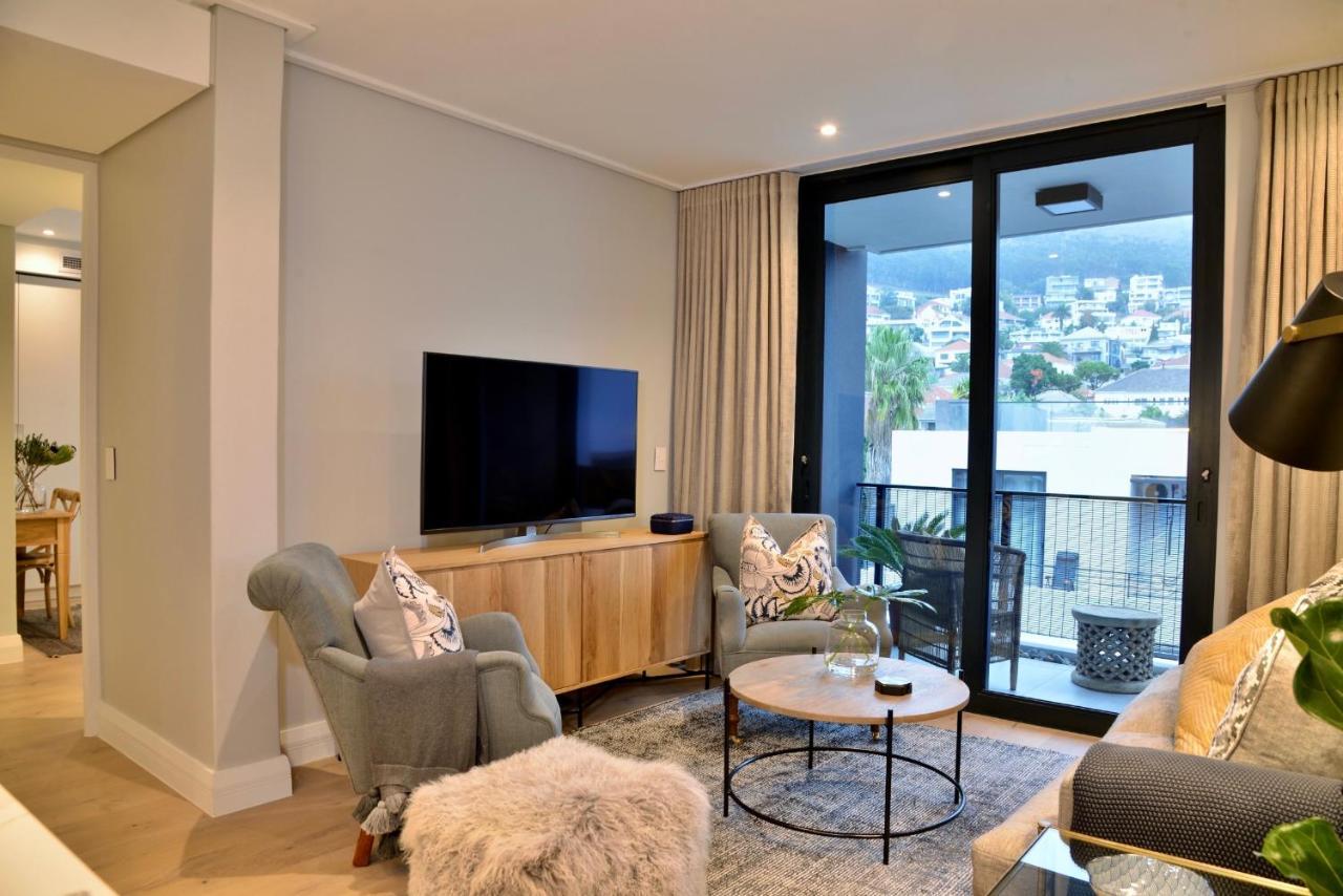 35 On Main By Stay In Luxury Кейптаун Екстериор снимка