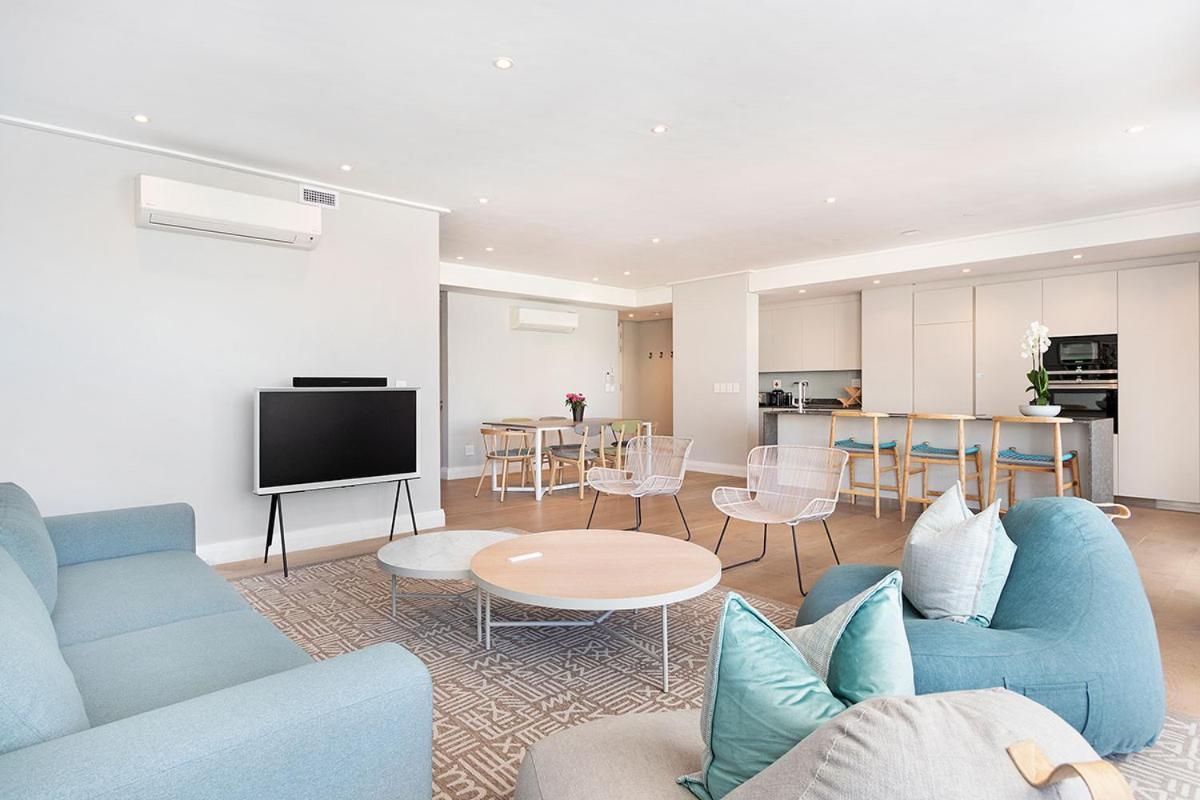 35 On Main By Stay In Luxury Кейптаун Екстериор снимка