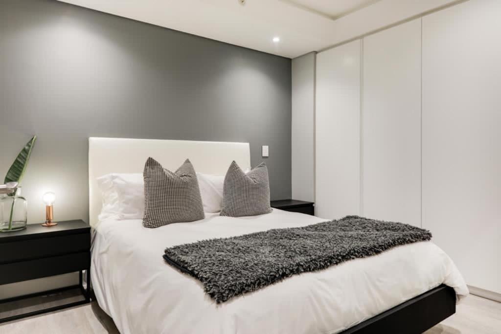 35 On Main By Stay In Luxury Кейптаун Екстериор снимка